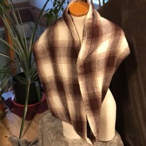Journey’s Hidden pocket infinity scarf